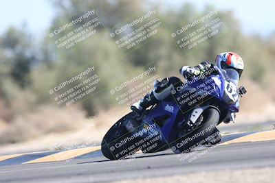 media/Nov-02-2025-CVMA (Sun) [[337aff29ab]]/Race 8-Formula Lightweight Twins Shootout/